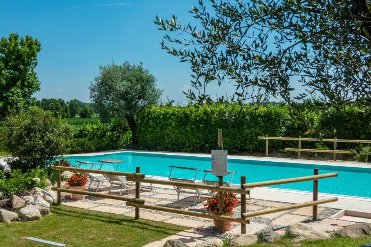 Agriturismo" Il Glicine Bianco" 蒙赞巴诺 外观 照片